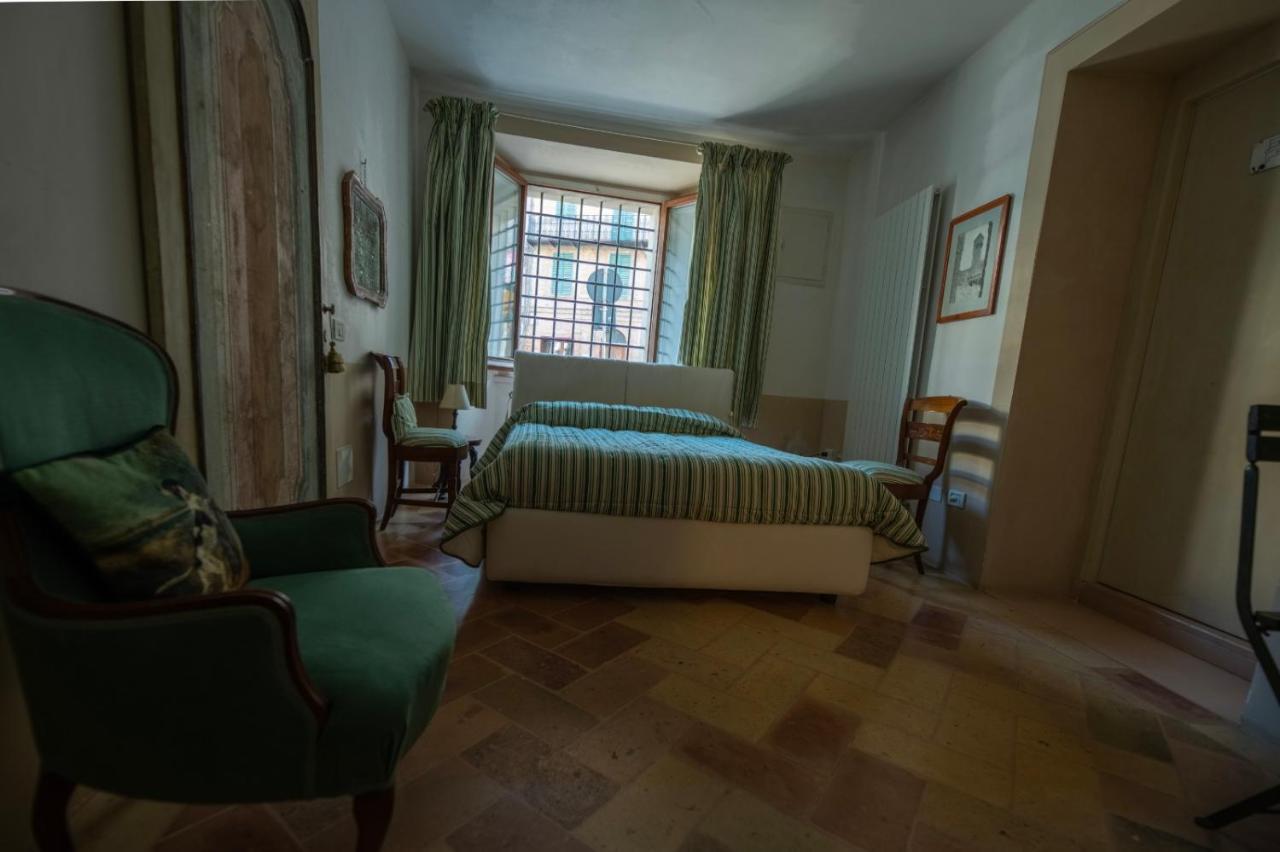 Bed and Breakfast Palazzo Santinelli Сант'Анджело-ін-Вадо Екстер'єр фото